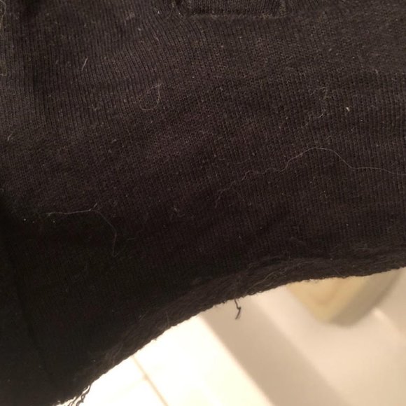 OFFICIAL UNISEX GUNS & ROSES EDGY BLACK HOODIE SIZE MEDIUM - Picture 3 of 5